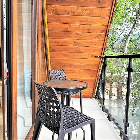 Vip Chalubinskiego 住宿加早餐酒店 *