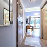 Bed and breakfast Vip Chalubinskiego 3*