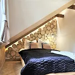 Vip Chalubinskiego Bed and breakfast 3*