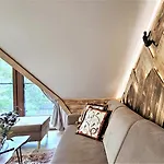 Vip Chalubinskiego Bed and breakfast