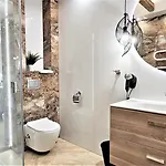 Vip Chalubinskiego 3*