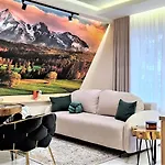 Vip Chalubinskiego Bed and breakfast